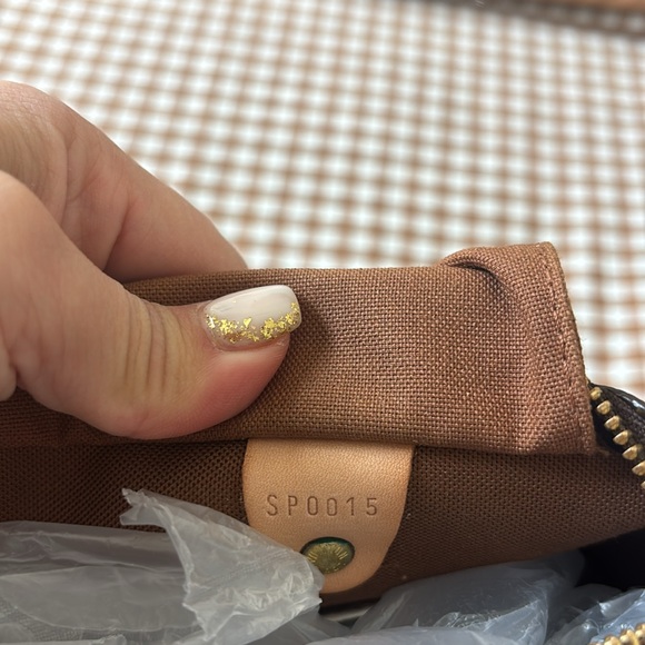 Louis Vuitton Cherry Speedy - Picture 11 of 12